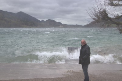 IMG_0742_1.jpg (1.78 MiB) 10312 mal betrachtet ...so zornig kann unser kleiner idyllischer Fuschlsee werden.<br />Da liegt ich nur mehr an meiner Boje sicher...