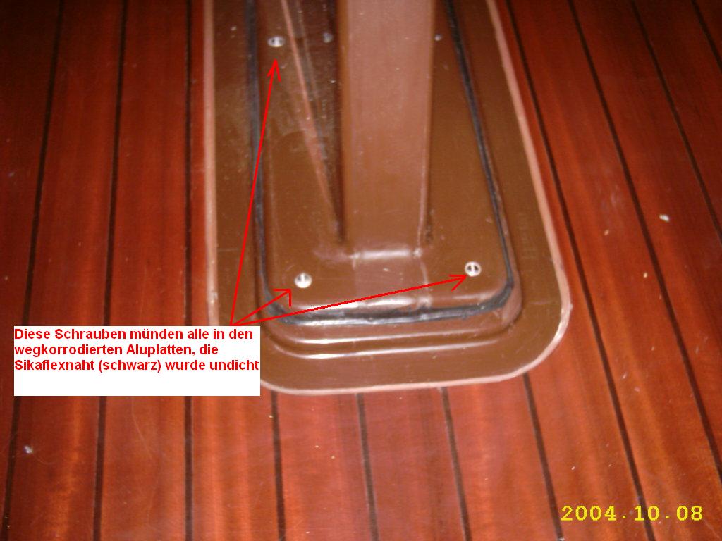 Salonboden in Holz mit Kielkastennaht.JPG