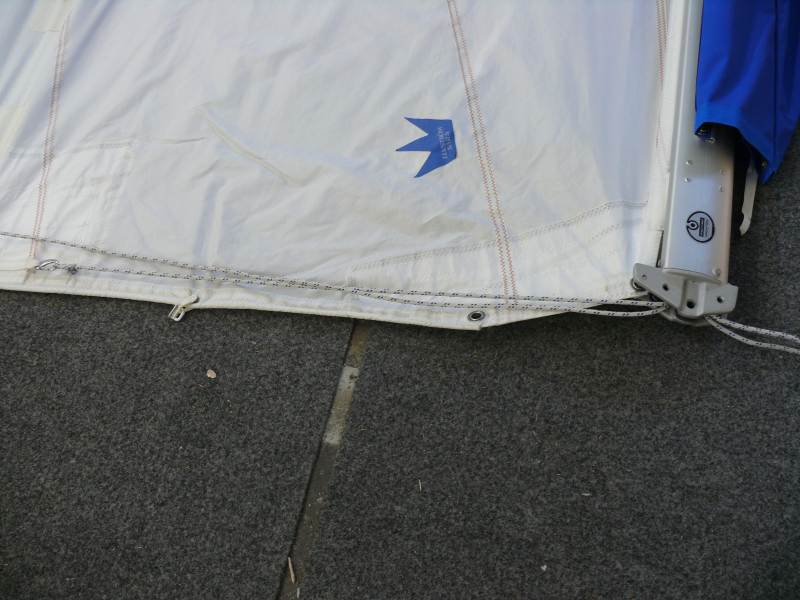 Reffleine Vorliek mit Bauvorderkante.jpg