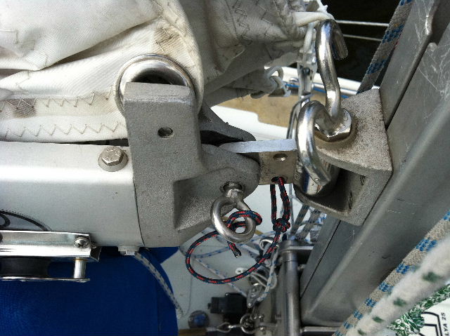 DY25 - Baumbeschlag - 1